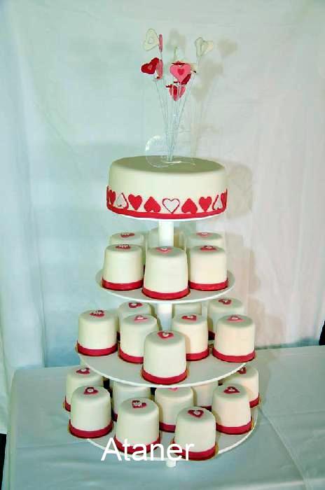 svatební s mini dortíky